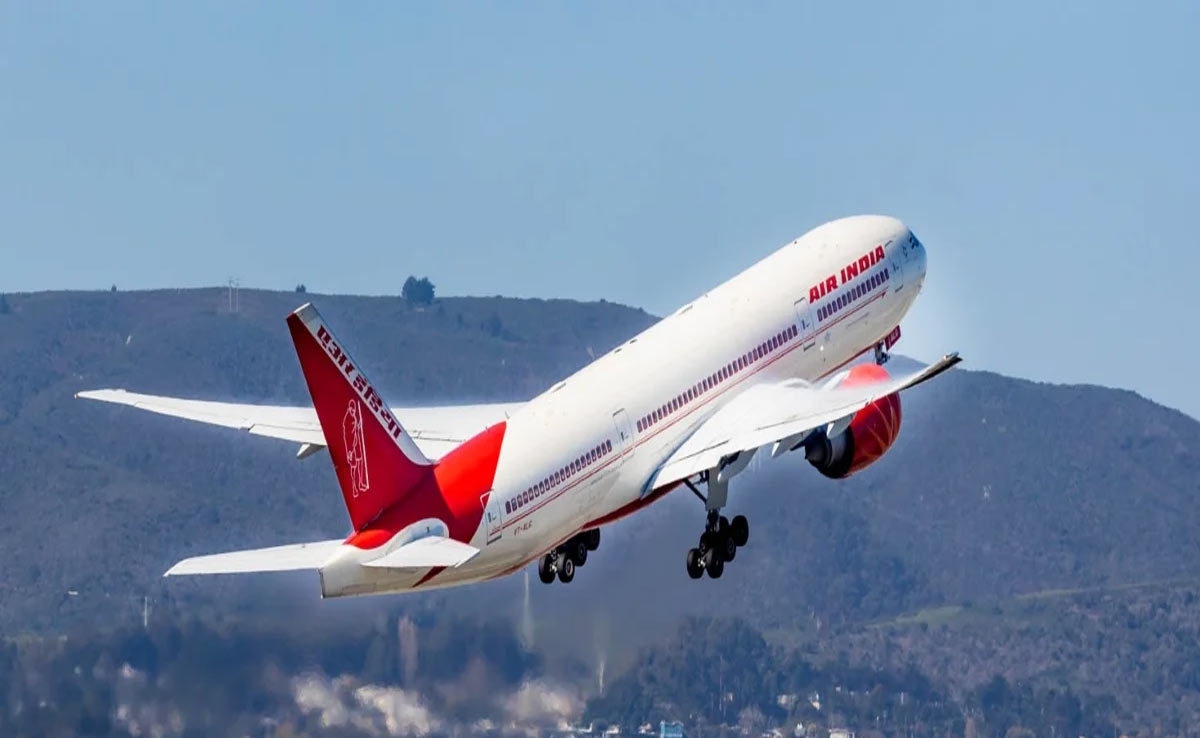 
Air India flight received bomb threat, flight diverted to Canada airport