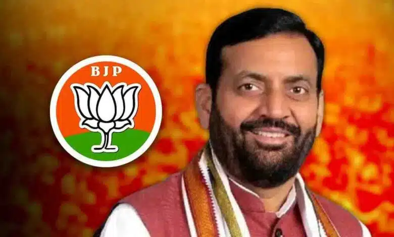 CM Yogi Adityanath congratulate Nayab Saini on taking oath as the new CM of Haryana