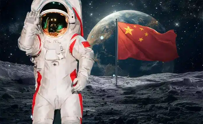 China Introduces Advanced Spacesuit for Moon Mission