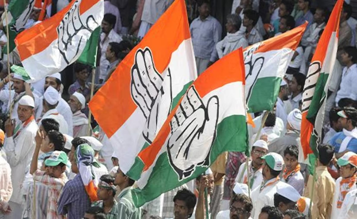 
Congress released the first list of 21 candidates, Ajoy Kumar's name from Jamshedpur East.