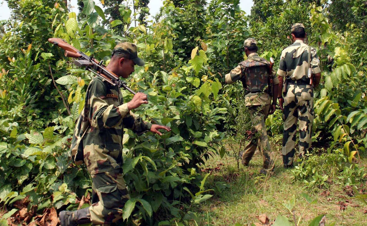 Chhattisgarh: 2 ITBP soldiers martyred, 2 policemen injured in Naxalite IED blast