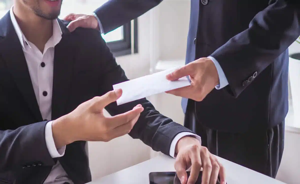 Central Govt employees get Diwali gift with 3% DA increase