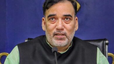 Delhi minister Gopal Rai said that burning of stubble can increase pollution level