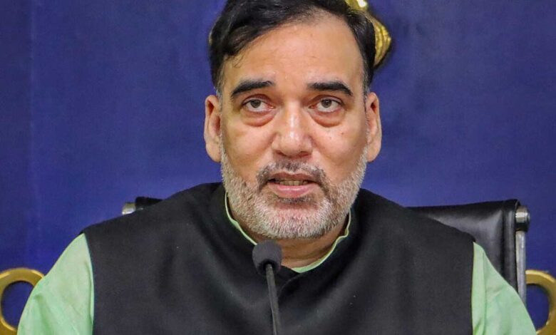 Delhi minister Gopal Rai said that burning of stubble can increase pollution level