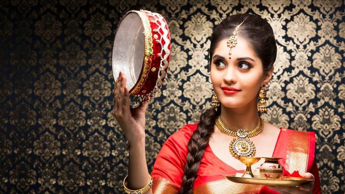 Do makeup for Karva Chauth in 5 easy steps