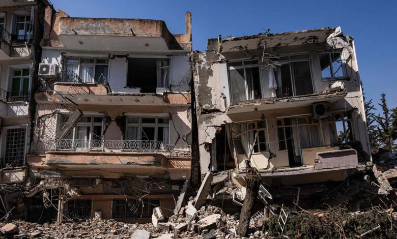 Earthquake of 5.9 magnitude hits eastern Turkey, widespread panic spreads in the city