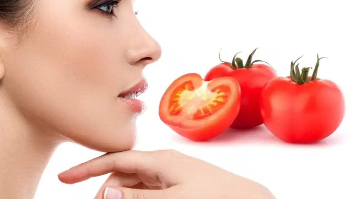 Benefits of applying tomato on the face