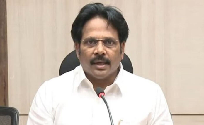 ED raids the house of former YSRCP MP MVV Satyanarayana in land grabbing case