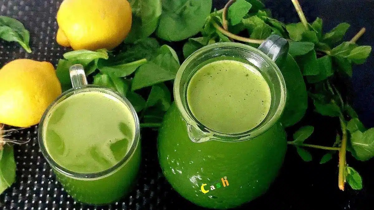 Bitter gourd-spinach juice is rich in nutrition