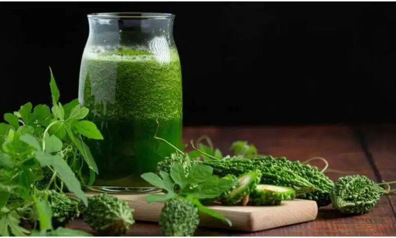 Bitter gourd-spinach juice is rich in nutrition