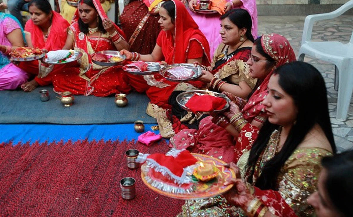 Karwa Chauth 2024: Check moonrise timing and other details for your city