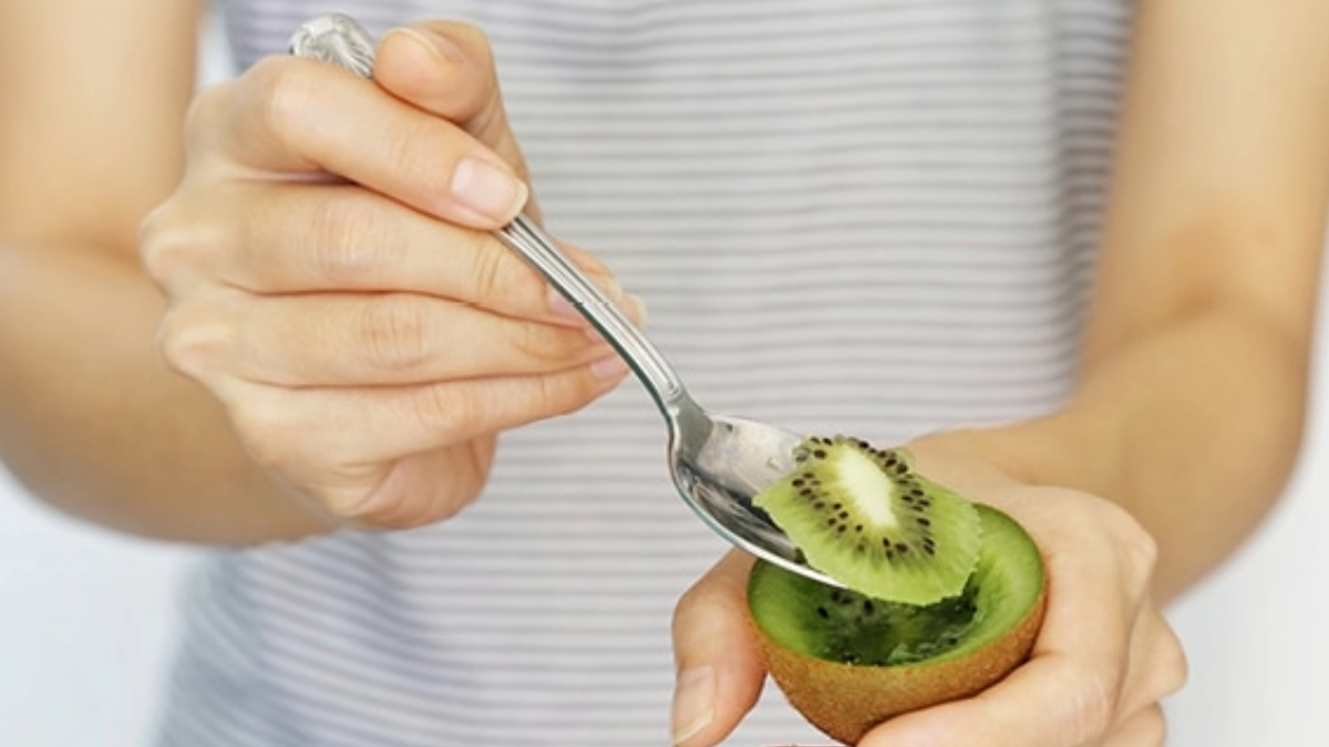 Kiwi Fruit: Health Benefits & Its Origin