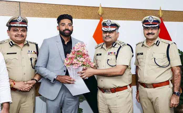 Mohammed Siraj becomes DSP, gets 600 square yard plot from Telangana CM before IND vs NZ series