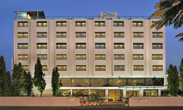 Gujarat: Around 10 top hotels of Rajkot received bomb threat through email, search continues