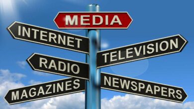 5 Major Differences Between Newspapers and Social Media