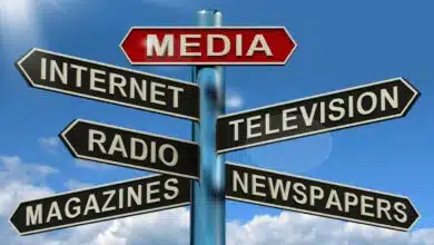 5 Major Differences Between Newspapers and Social Media
