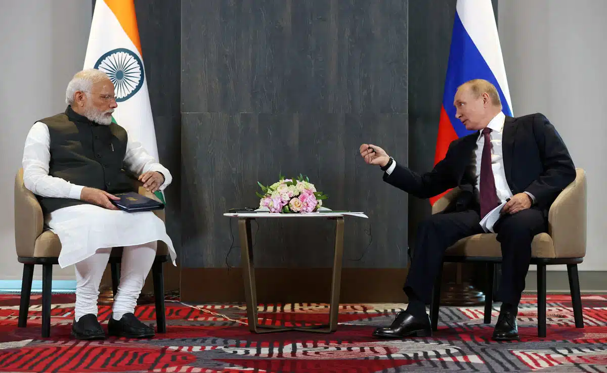 PM Modi will participate in the 16th BRICS Summit in Russia from 22 to 23 October.