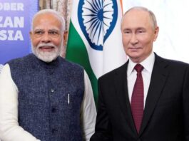 PM Modi gifts Jharkhand's art to Putin