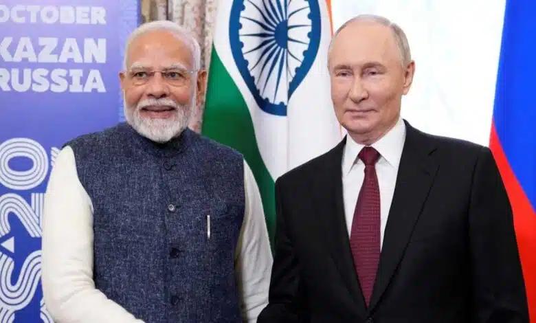 PM Modi gifts Jharkhand's art to Putin