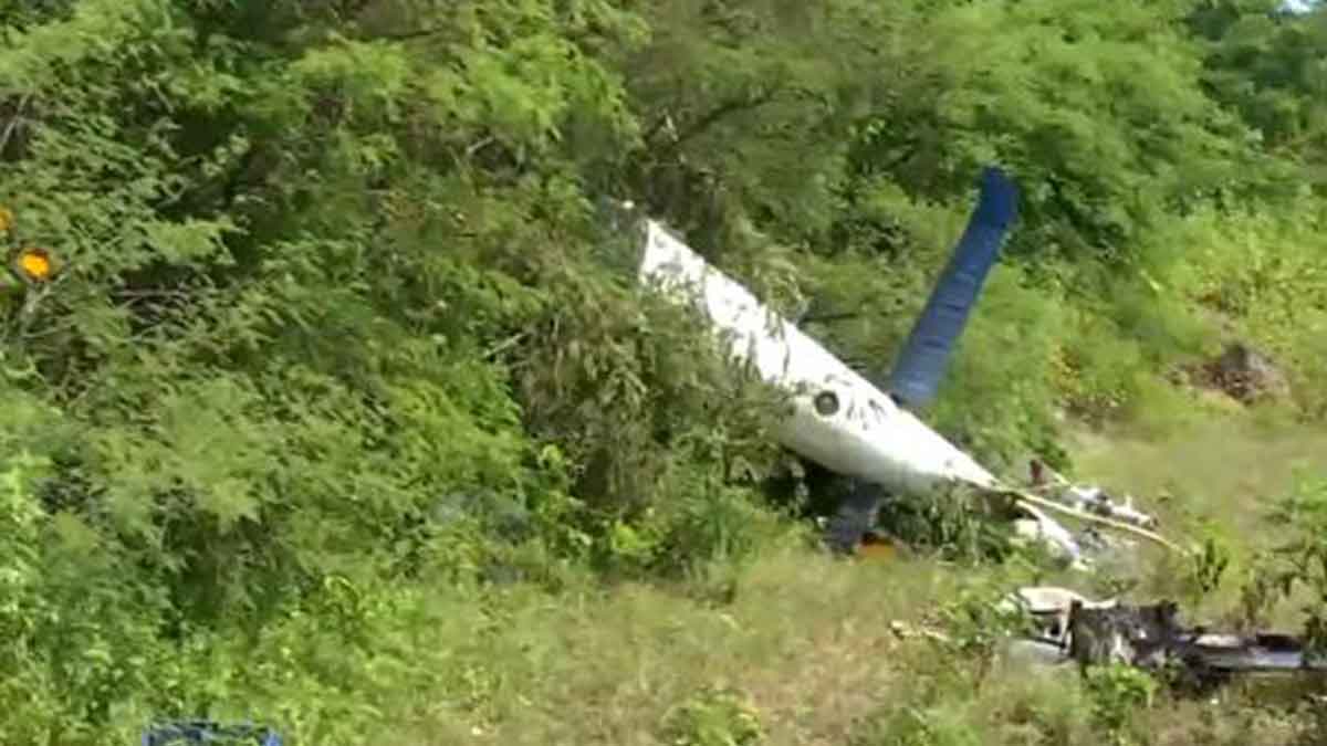 3 killed in helicopter crash in Pune