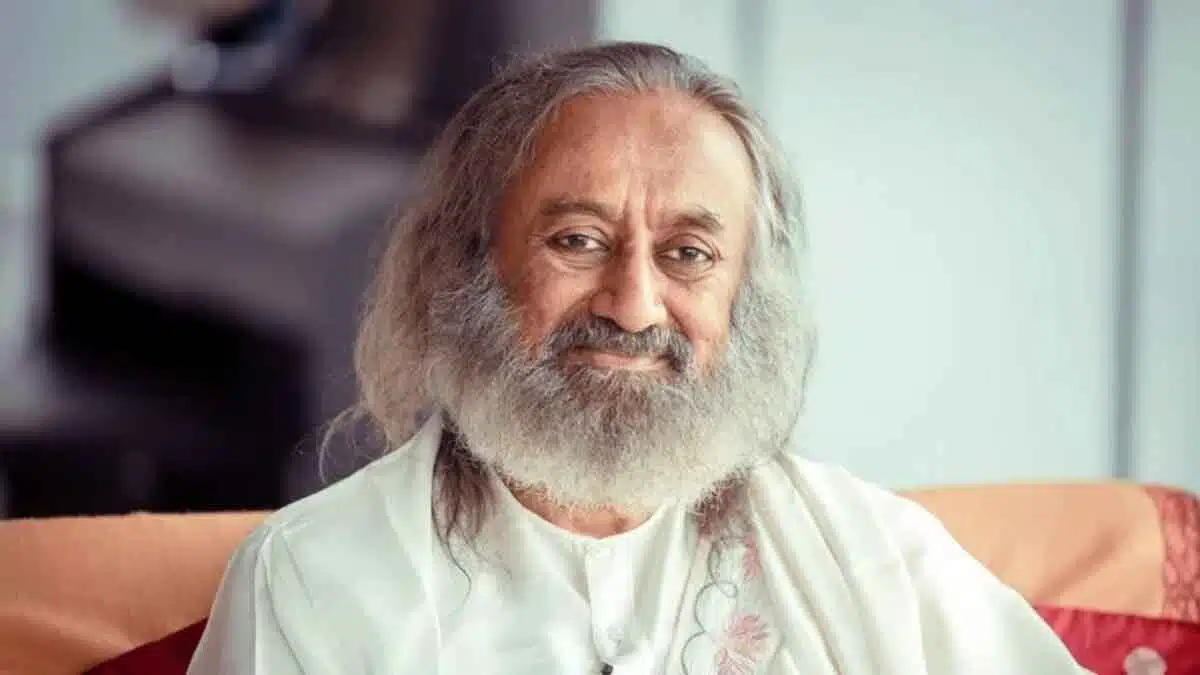 Republic of Fiji honours Sri Sri Ravi Shankar with its highest civilian honour