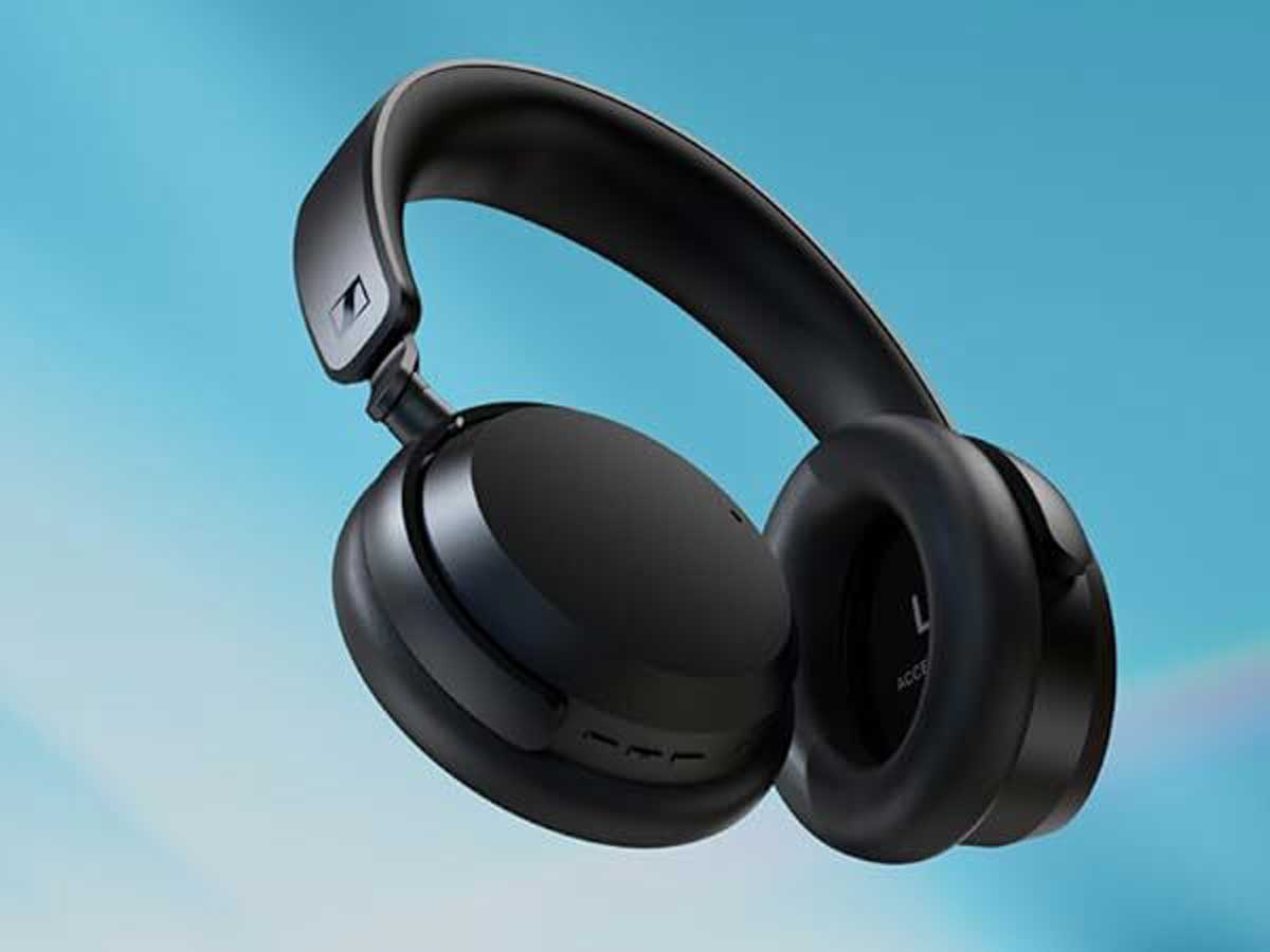 Sennheiser Accentum Wireless SE (Copper) and BTD 600 launched in India