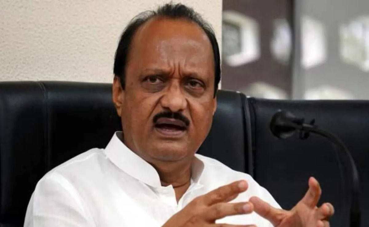 Supreme Court issues notice to Ajit Pawar's party NCP on Sharad Pawar's petition