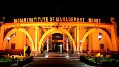 The program consists of live online sessions conducted by IIM Indore faculty