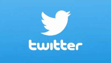 Twitter: communication, information