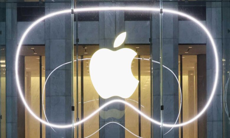 US labor board accuses Apple of restricting workers' use of Slack and social media.