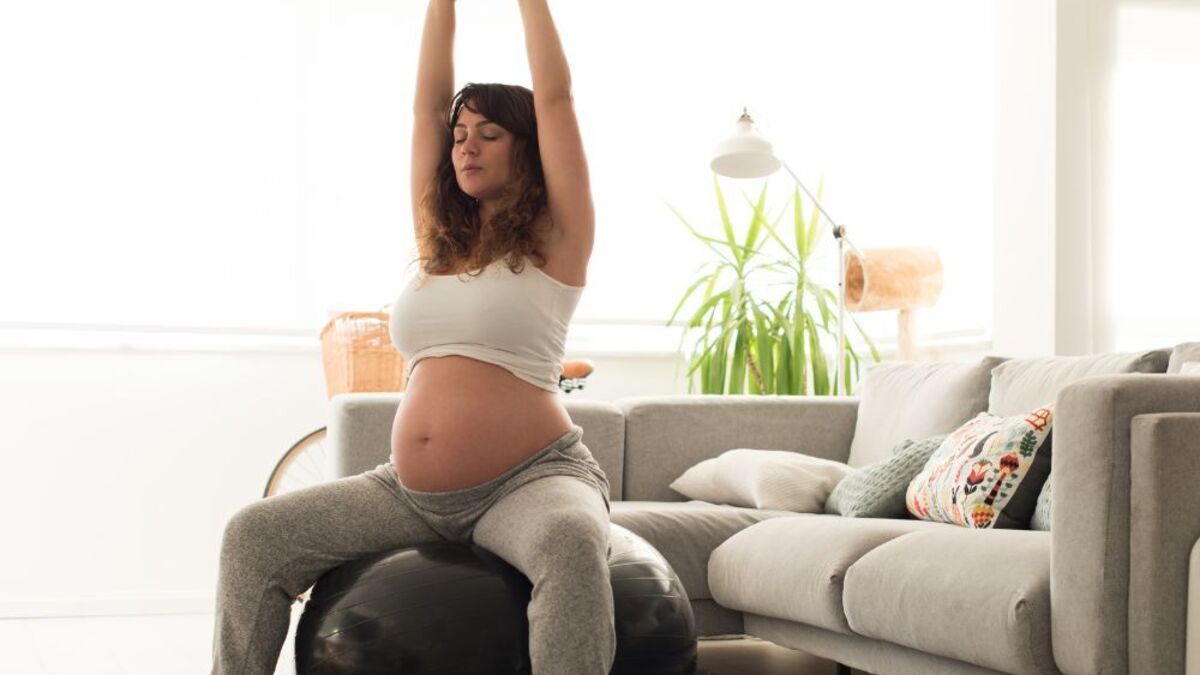 Which yoga should pregnant women do