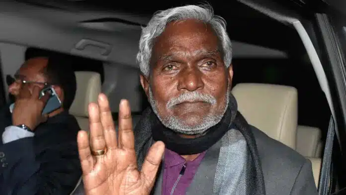 Jharkhand: Champai Soren filed nomination for elections