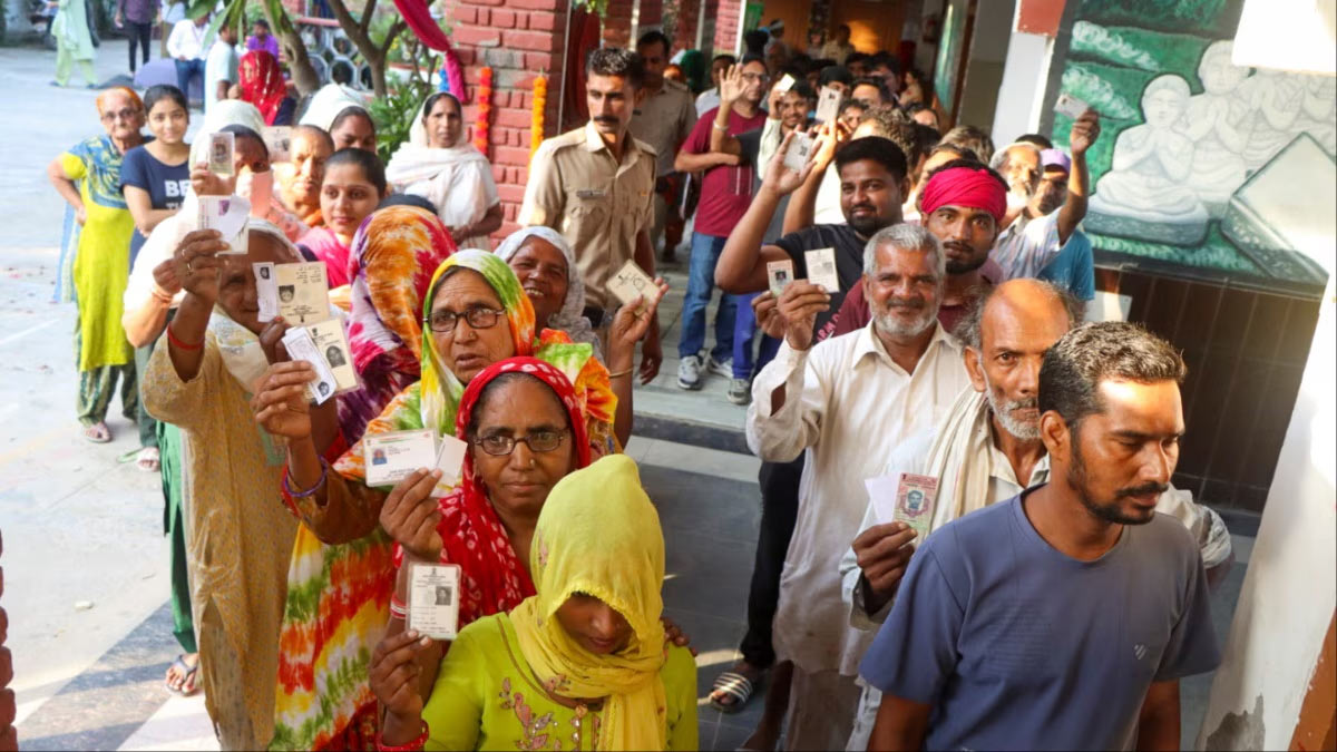 JMM releases second list of 21 candidates for Jharkhand, fields Mahua Maji from Ranchi