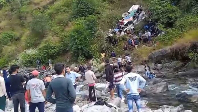 36 people died after a passenger bus fell into a ditch in Uttarakhand