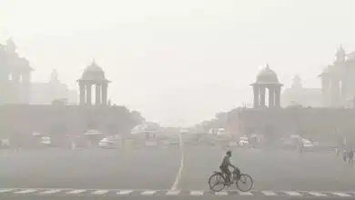 Season's worst air quality in Delhi, visibility drops to 150 meters
