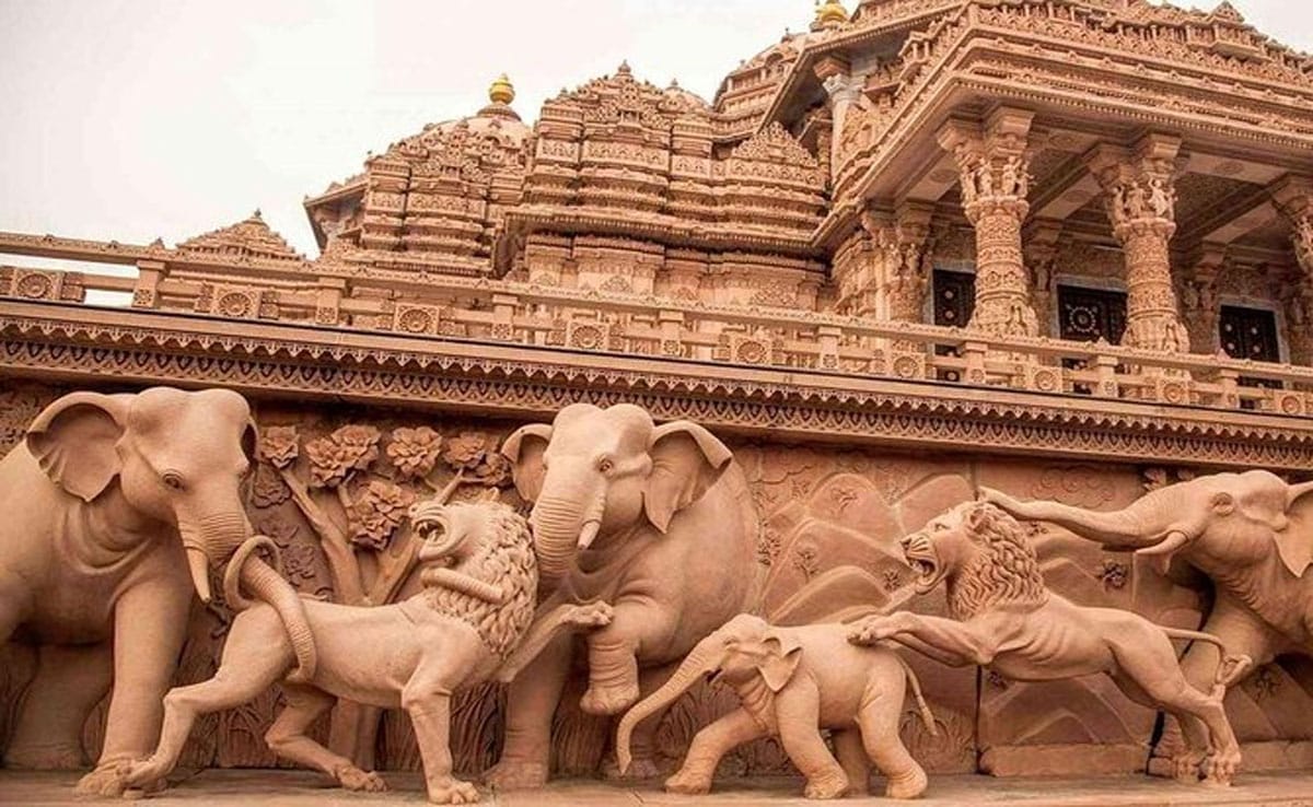 Akshardham Temple: Symbol of peace and harmony