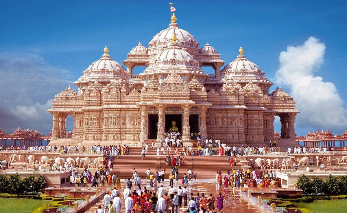 Akshardham Temple: Symbol of peace and harmony