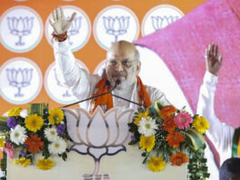 Amit Shah's promise in Jharkhand: If "infiltrator" marries a tribal, he will not get land