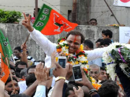 Maharashtra: BJP's Ashish Shelar wins hat-trick against Congress rival in Vandre West