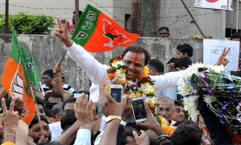 Maharashtra: BJP's Ashish Shelar wins hat-trick against Congress rival in Vandre West