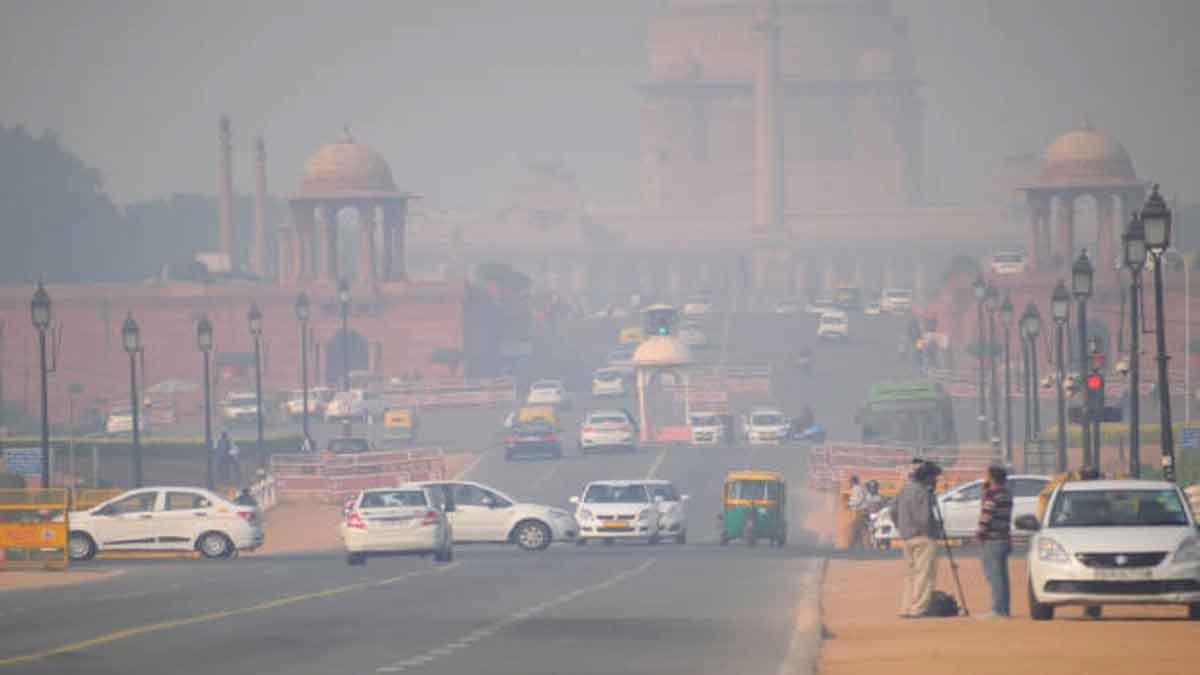 Bad AQI in Delhi Air pollution increasing depression