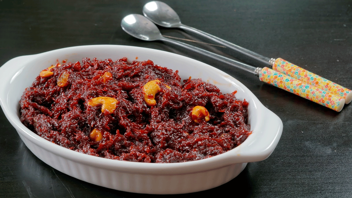 Beetroot Halwa is a delicious and nutritious dessert