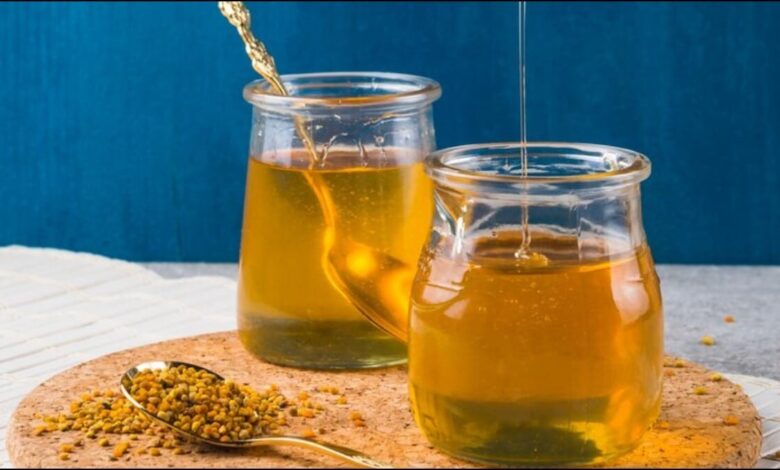 Benefits of drinking honey mixed with lukewarm water