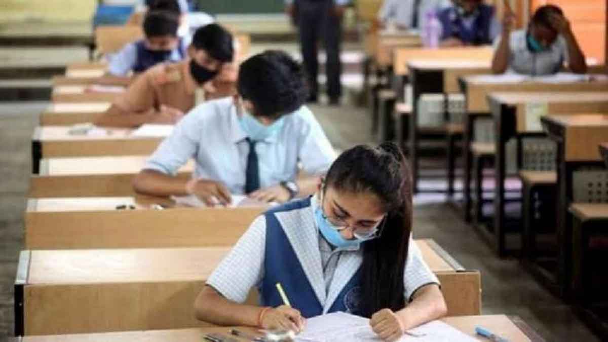 CBSE Board Exam 2025 33 percent marks required to pass class 10th, 12th exam