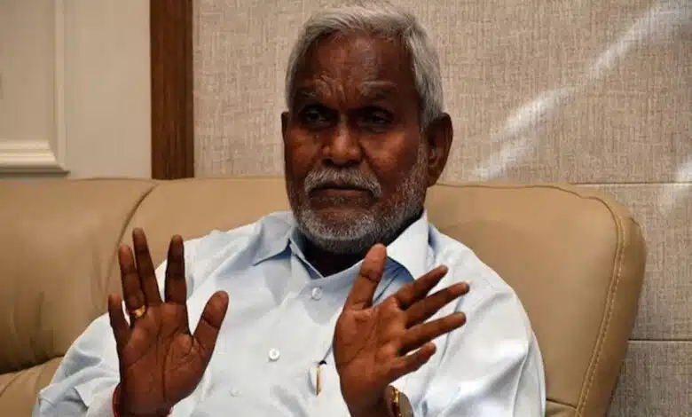 Jharkhand: Champai Soren lags on home ground in initial trends, BJP leader ahead