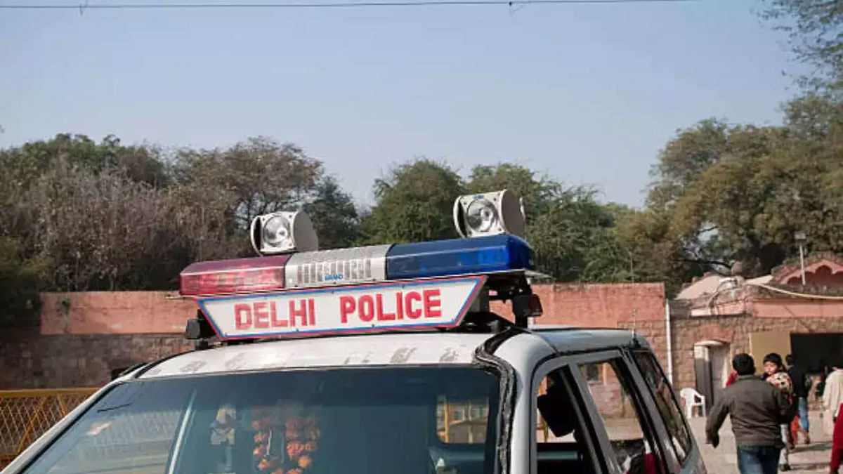 Police constable stabbed to death while on patrol in Delhi's Govindpuri, two people arrested