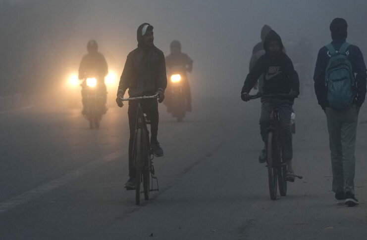 Delhi: Fog likely to prevail in national capital, IMD predicts more cold