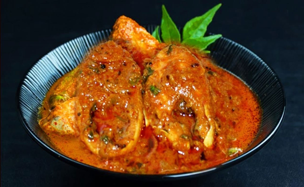 Fish Curry: Know how to make Kerala style curry