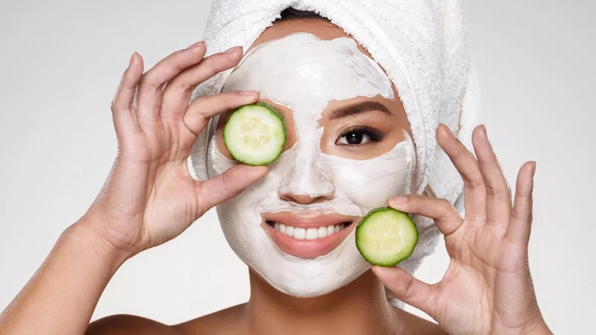 Follow these 6 home tips to make your face glow