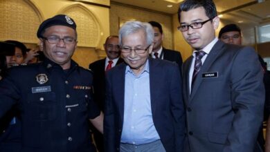 Malaysia's former finance minister Daim Zainuddin dies at the age of 86
